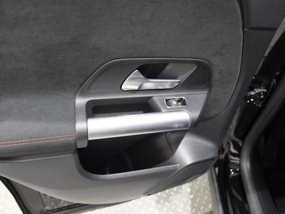 صورة مصغرة 40 لـ 2025 Mercedes-BENZ GLA