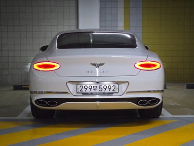 BENTLEY CONTINENTAL - 6