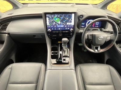 TOYOTA ALPHARD - 2