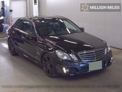 MERCEDES-BENZ E-CLASS - 1