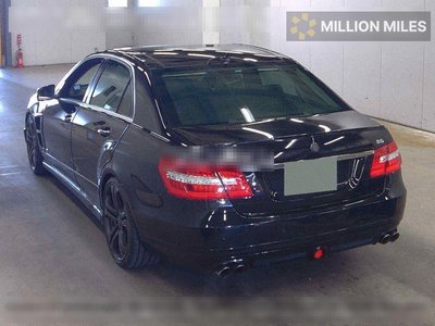 MERCEDES-BENZ E-CLASS - 2