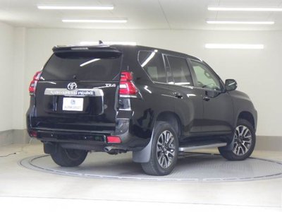 TOYOTA LAND CRUISER PRADO - 2