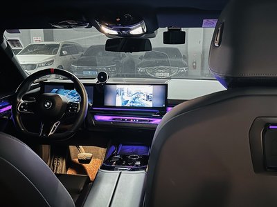2024 BMW I5 — миниатюра 14