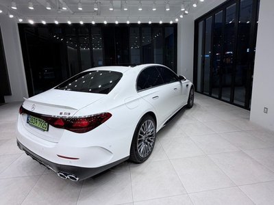 2026 Mercedes-BENZ E-CLASS 照片 2