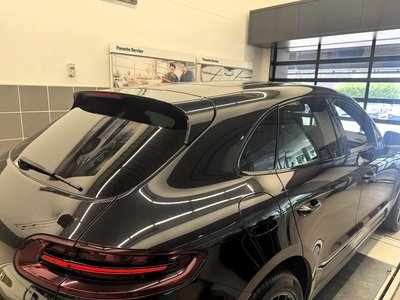 PORSCHE MACAN - 9