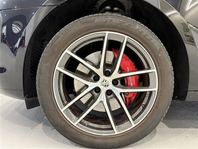 صورة 6 لـ 2021 Porsche MACAN