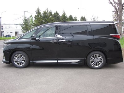 TOYOTA ALPHARD - 3