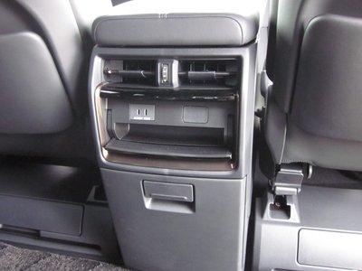 صورة مصغرة 47 لـ 2025 TOYOTA ALPHARD