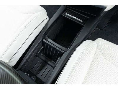 2017 Tesla MODEL X 缩略图 63