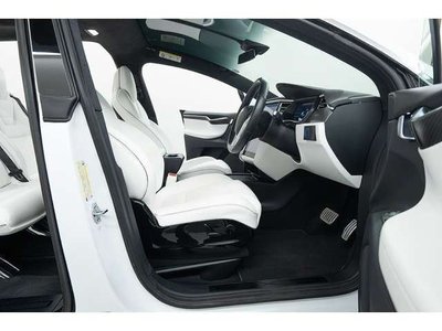 2017 Tesla MODEL X 缩略图 33