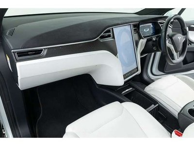 2017 Tesla MODEL X 缩略图 67