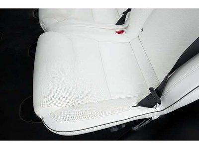 2017 Tesla MODEL X 缩略图 47