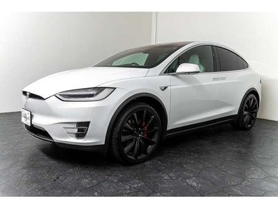 2017 Tesla MODEL X — фото 8