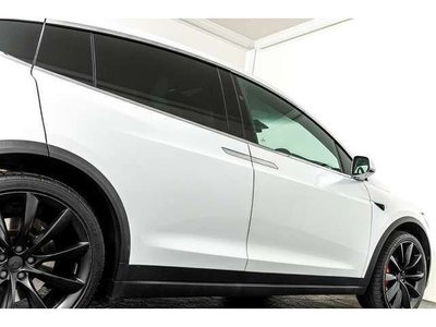 2017 Tesla MODEL X 缩略图 23