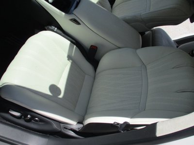 صورة 9 لـ 2023 Lexus LS