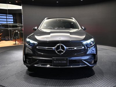 2025 Mercedes-BENZ GLC — фото 2
