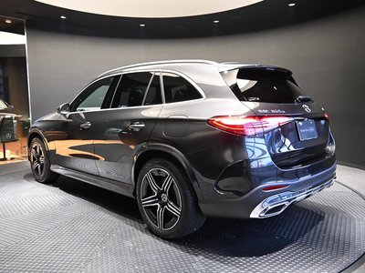 2025 Mercedes-BENZ GLC photo 7
