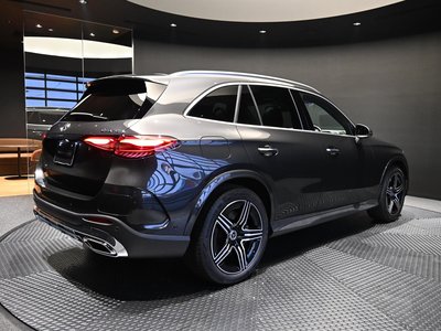 2025 Mercedes-BENZ GLC photo 5