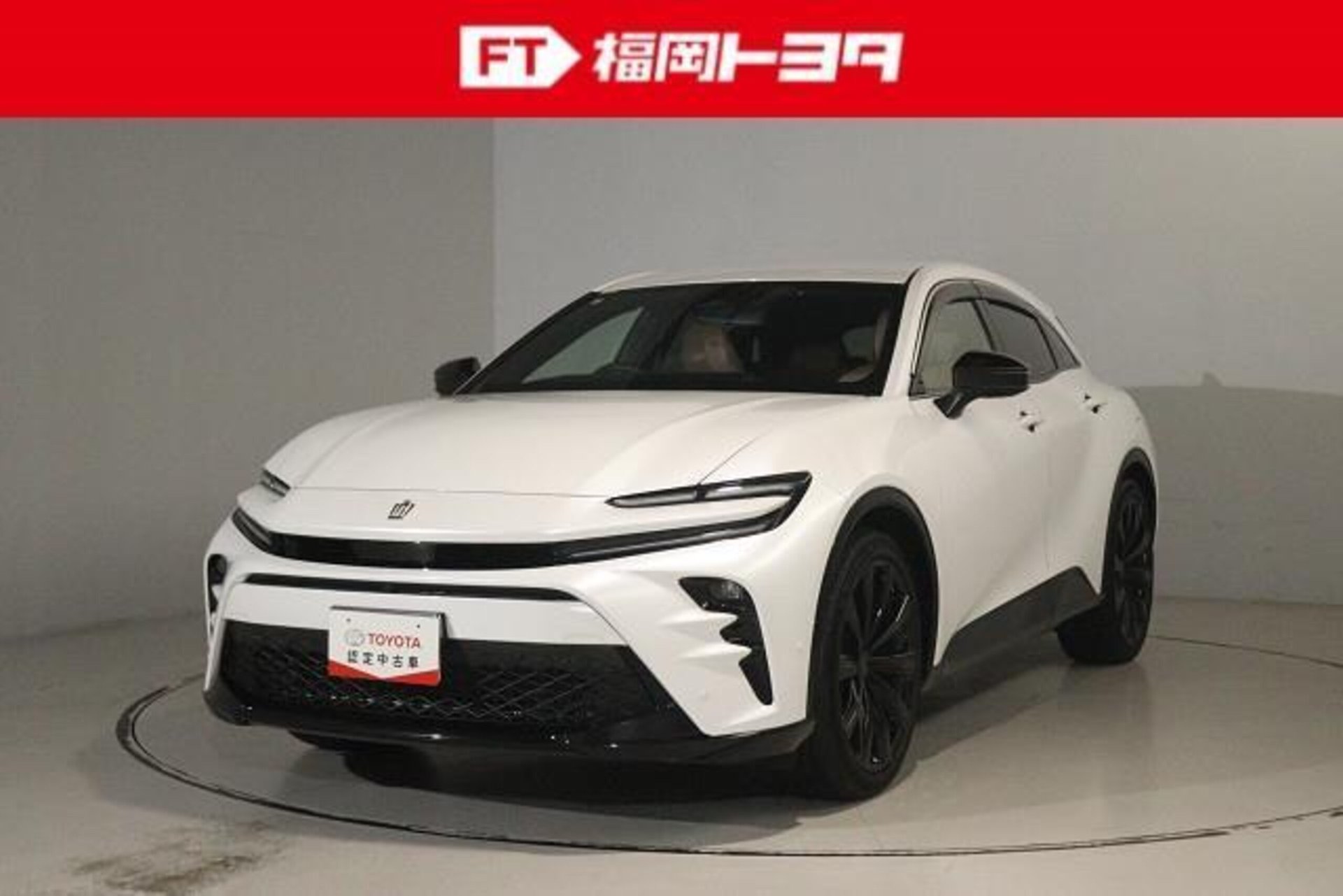 TOYOTA CROWN SPORT - View 1