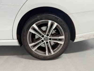 2021 Mercedes-BENZ E-CLASS 照片 6