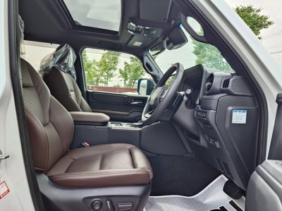 TOYOTA LAND CRUISER 250 - 10