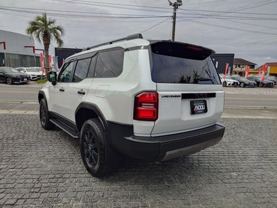 TOYOTA LAND CRUISER 250 - 3