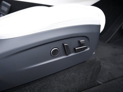 صورة مصغرة 31 لـ 2026 Tesla MODEL Y
