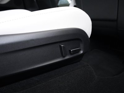 صورة مصغرة 38 لـ 2026 Tesla MODEL Y