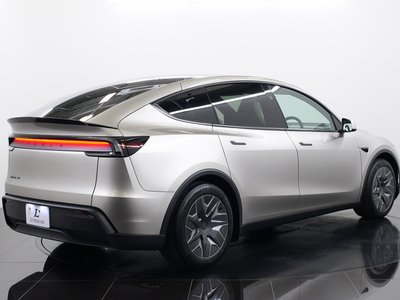 صورة مصغرة 19 لـ 2026 Tesla MODEL Y