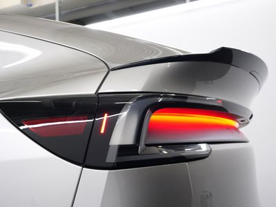 2026 Tesla MODEL Y 照片 8