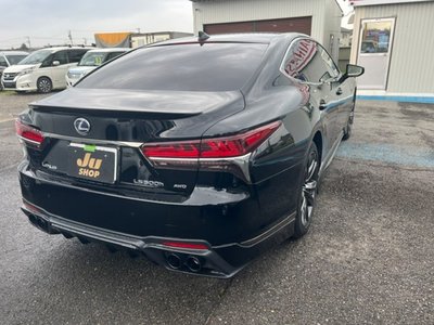 صورة 7 لـ 2017 Lexus LS