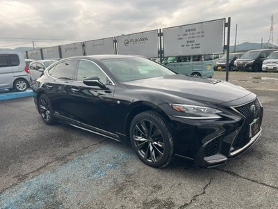 صورة 5 لـ 2017 Lexus LS