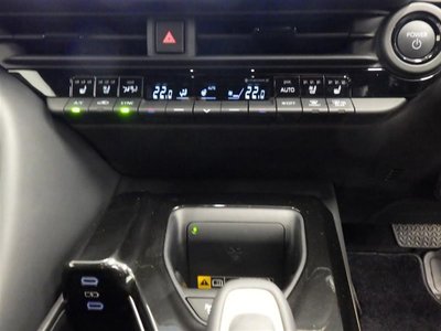 TOYOTA CROWN SPORT - 10