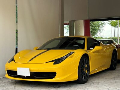 FERRARI 458 ITALIA