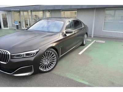 BMW 7 SERIES - 8