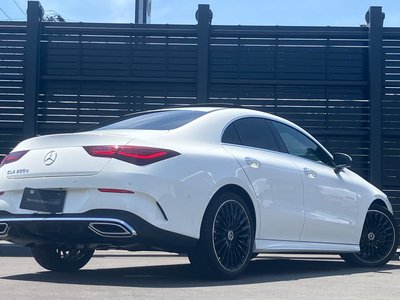 MERCEDES-BENZ CLA - 4