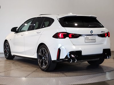 2026 BMW 1 SERIES — фото 9