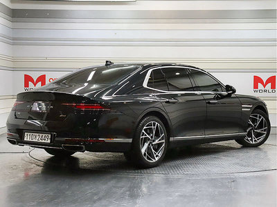 صورة 5 لـ 2022 Genesis G90 (RS4)