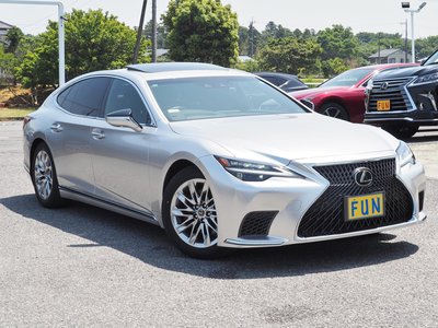 LEXUS LS - 3