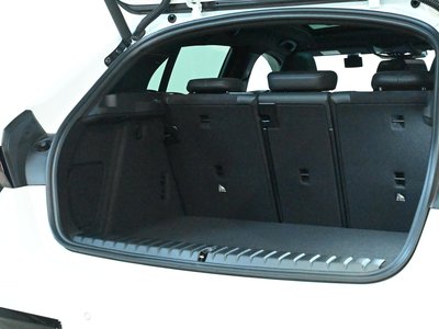 صورة مصغرة 77 لـ 2025 BMW 1 SERIES