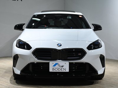 صورة مصغرة 33 لـ 2025 BMW 1 SERIES