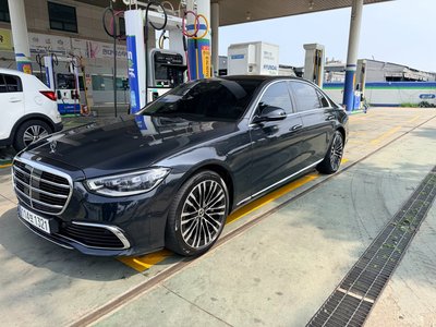 2021 Mercedes-BENZ S-CLASS photo 4