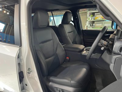 TOYOTA LAND CRUISER 250 - 7