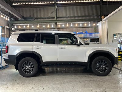 TOYOTA LAND CRUISER 250 - 9