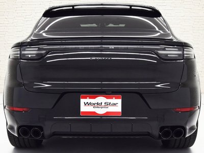 PORSCHE CAYENNE - 4