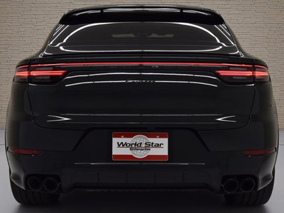 PORSCHE CAYENNE - 8