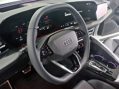 2025 AUDI Q5 — миниатюра 11