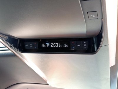 2023 Toyota VELLFIRE — миниатюра 29