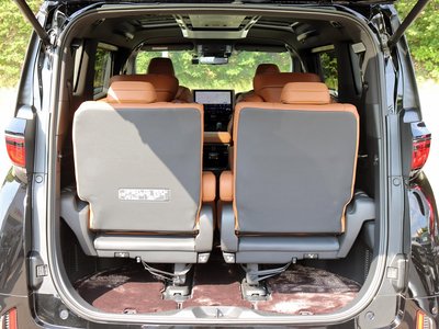 2023 Toyota VELLFIRE — миниатюра 32