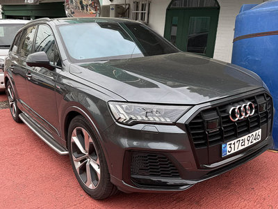 AUDI Q7 - 2